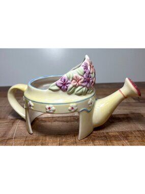 Watering Can Shaped Candle Topper For 4'' Round Candle